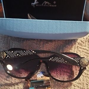 Montana West Black Sunglasses with Gold Accents